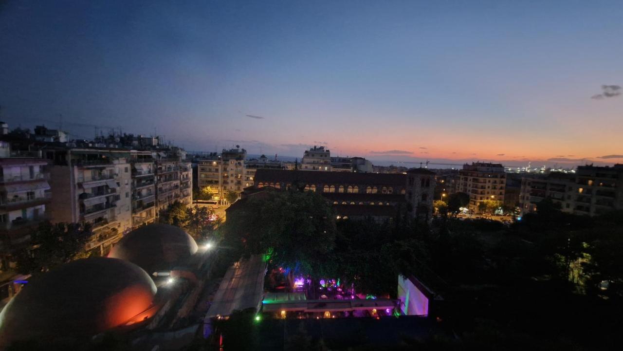 Konstantinos'S Luxury Apartment Салоники Экстерьер фото